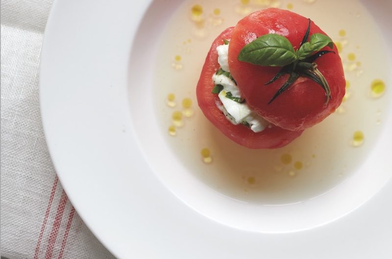 Tomaten- en basilicumbouillon