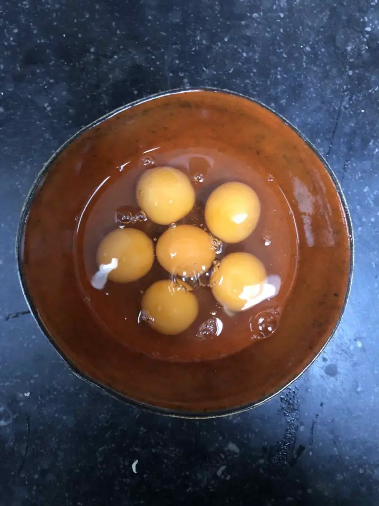 Eieren in bakje