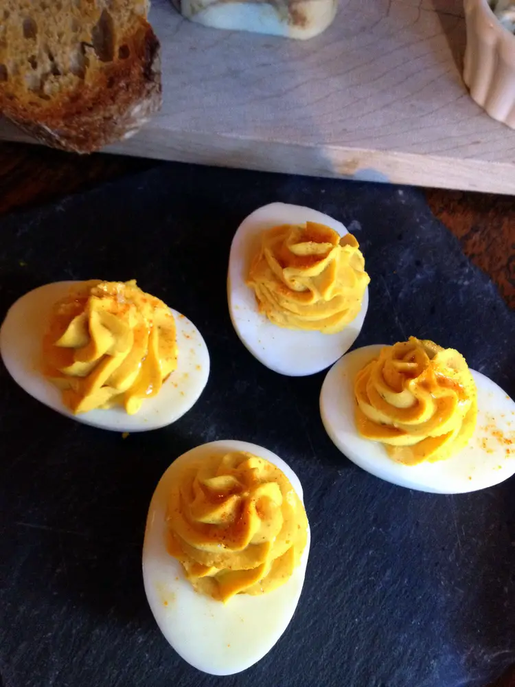 Draad schermutseling lekkage Oma's gevulde eieren maken | Simpel en lekker [recept]