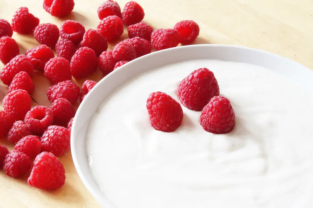 Wat is yoghurt, hoe wordt het gemaakt en welke yoghurt is gezond?